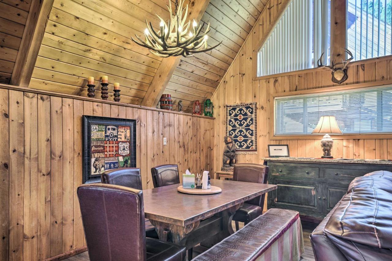 Ski-Inandski-Out Red River Cabin With Mtn Views! Buitenkant foto