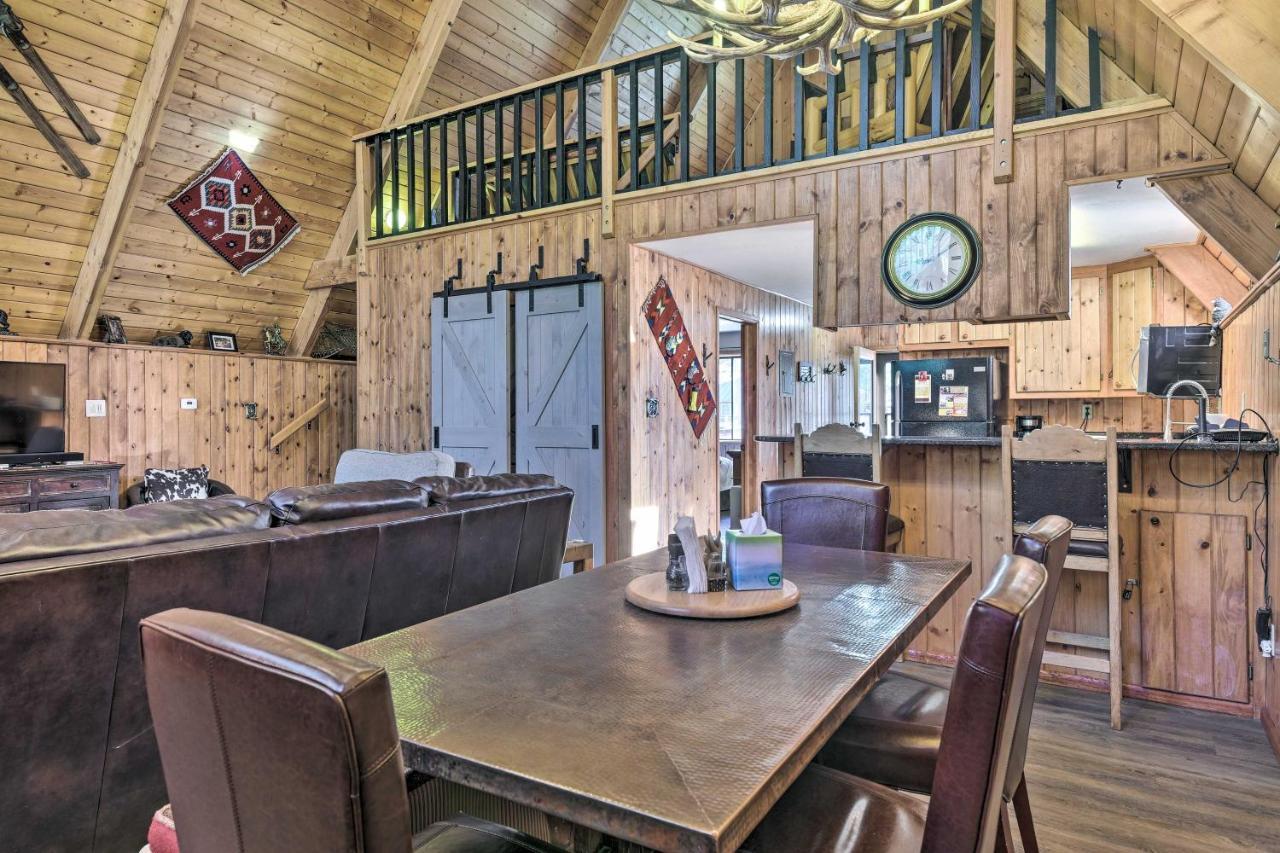 Ski-Inandski-Out Red River Cabin With Mtn Views! Buitenkant foto