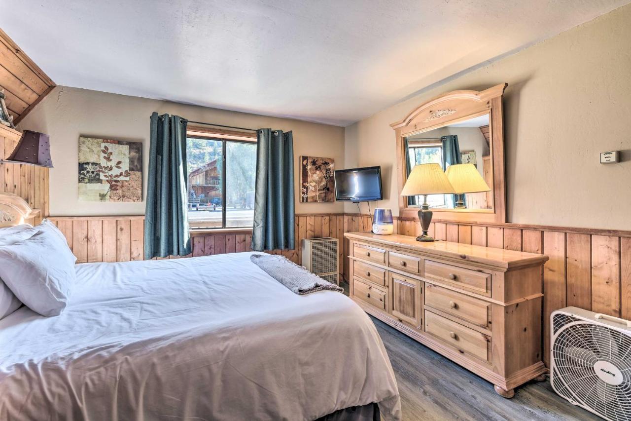 Ski-Inandski-Out Red River Cabin With Mtn Views! Buitenkant foto